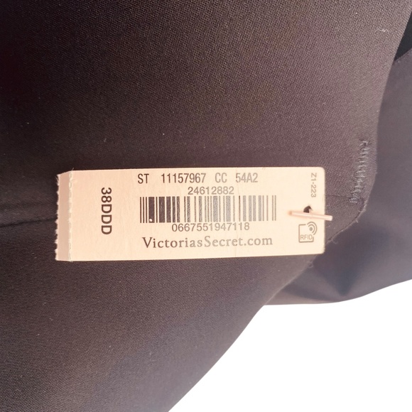 VICTORIA'S SECRET VSX Knockout Front Close Sports Bra in Black 38DDD - NWT - Picture 7 of 7